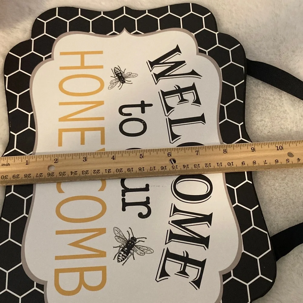 Hobby Lobby 2019 Black and Gold Honeycomb Welcome Sign